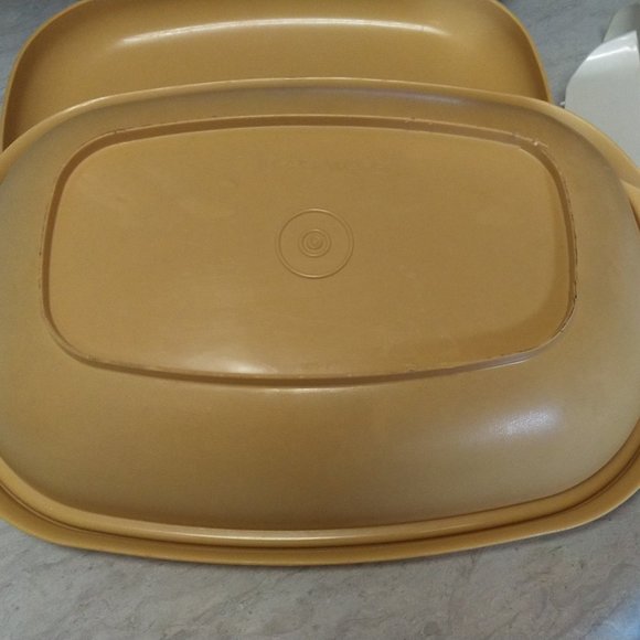 Vintage Harvest Gold Steamer Serving Bowl - Picture 7 of 8